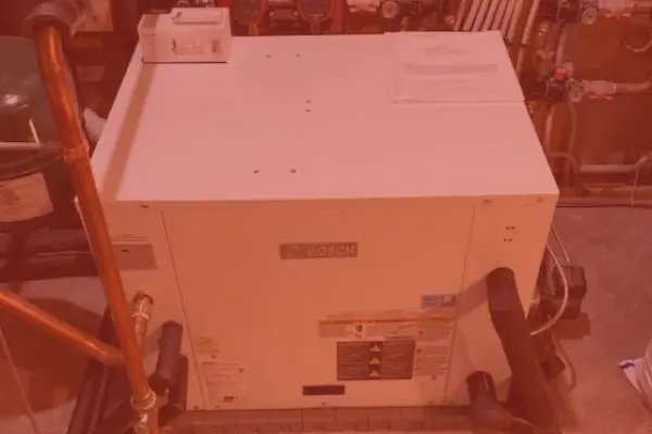 Heat pump repair and tune-ups in Burnaby, BC.